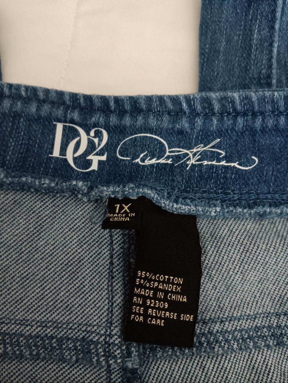Diane Gilman Blue Stretch Denim Jeans (1X)